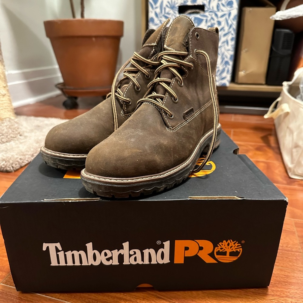 Timberland PRO Women’s Hightower Boot Size 8 Alloy Safety Toe Construction